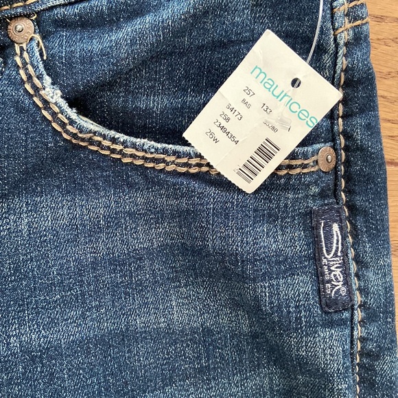 NWT | Silver Jeans Co.® SAM Distressed Boyfriend Jeans W26/L27 - Picture 5 of 9